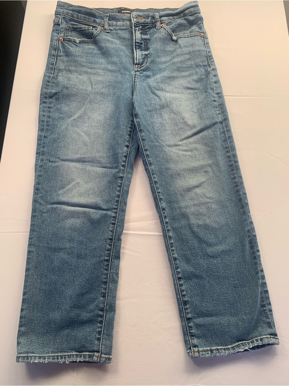Express Women's Light Blue Cropped Ankle Jeans